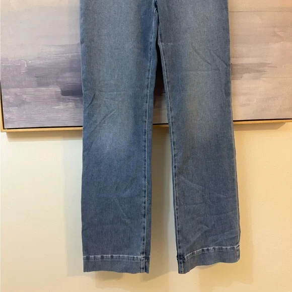 Faherty Women's High Rise Mid Wash Wide Leg Jeans - Picture 4 of 7